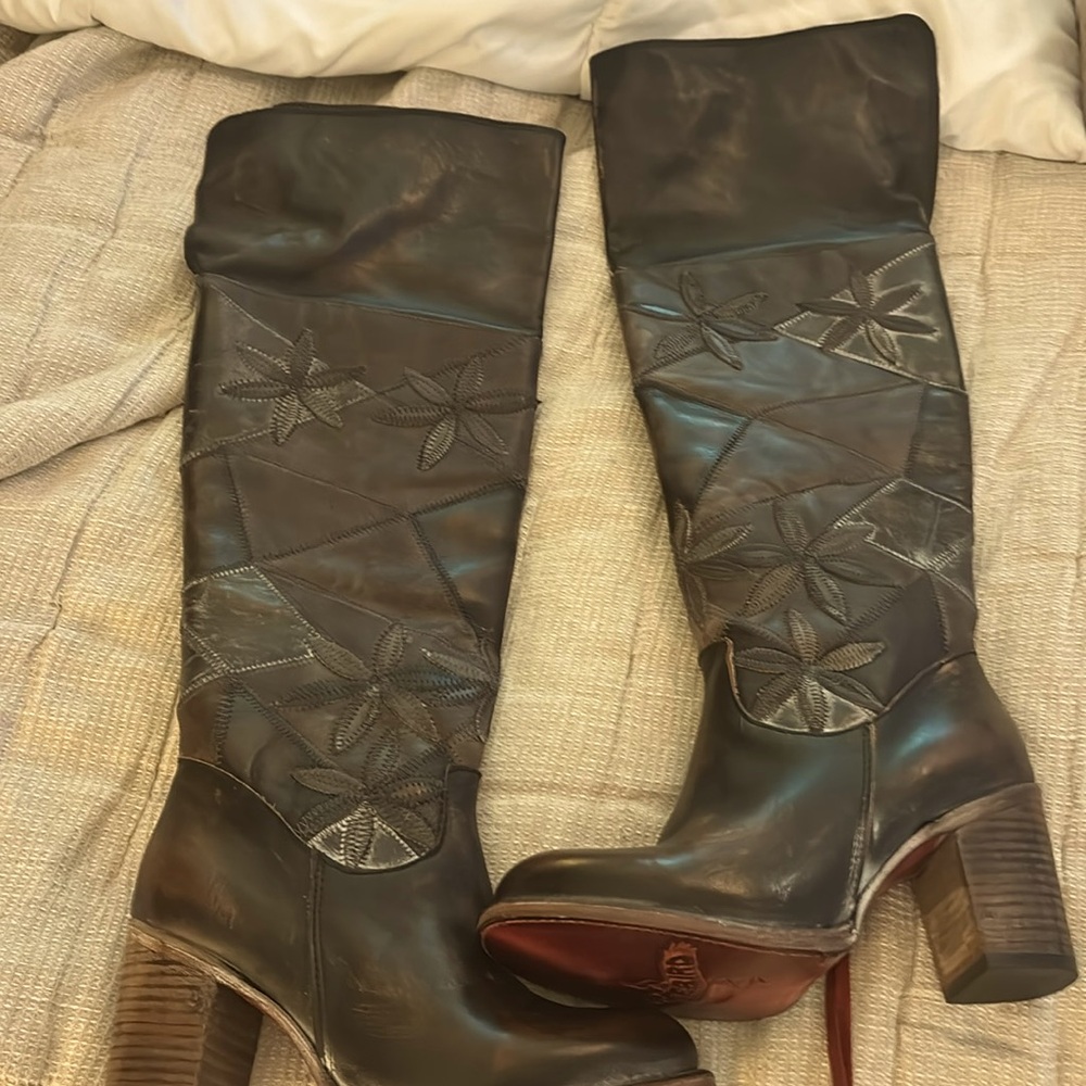 Free bird tall boots